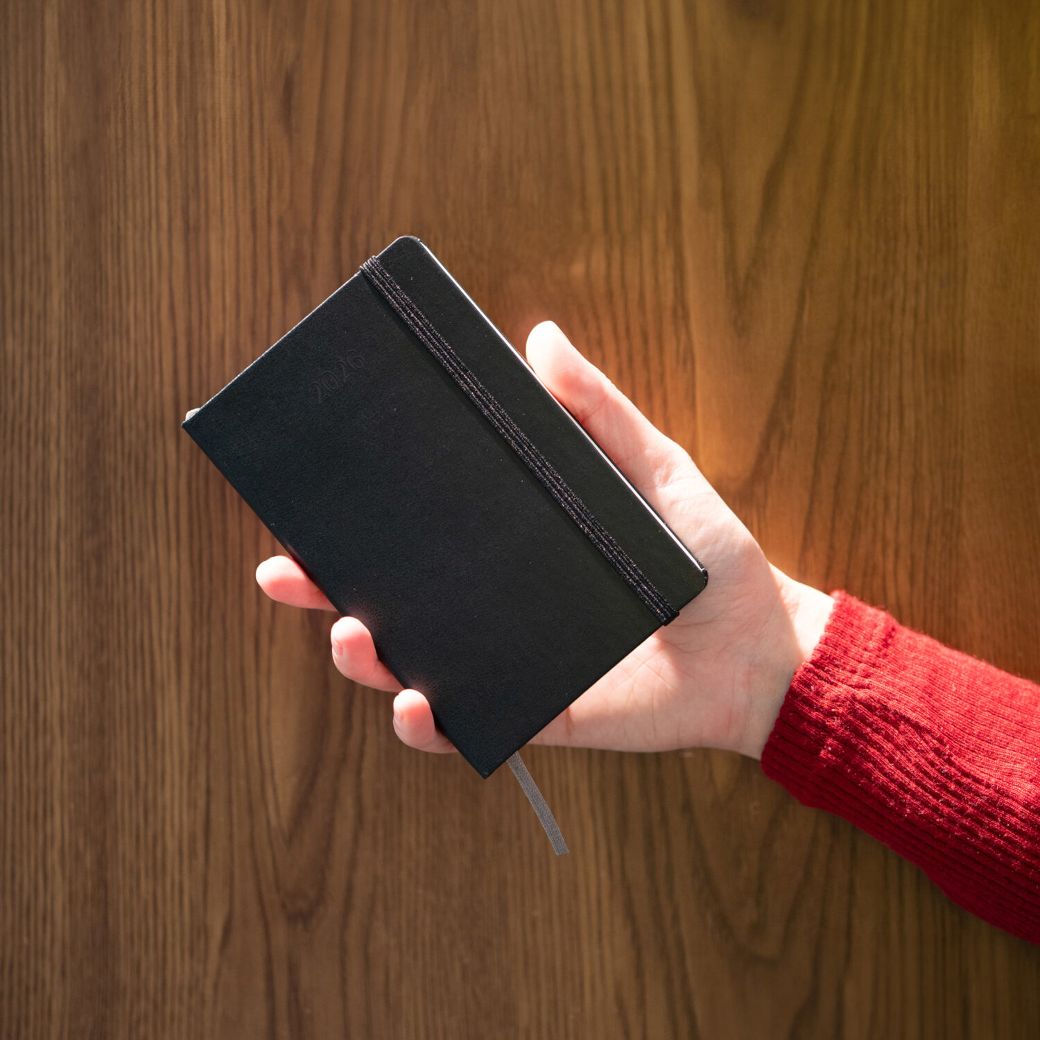 クラシック ダイアリー 2026 ポケット ウィークリーホリゾンタル、ハードカバー、12ヶ月